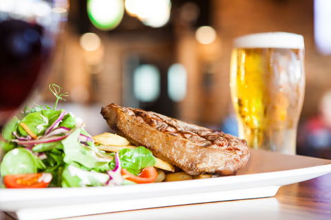 Nightcap At Keysborough Hotel - Tourism Guide 30