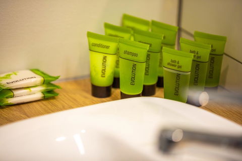 Nightcap At Keysborough Hotel - Tourism Guide 14