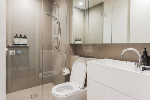 New Eureka 108 Hotel Apartments - Tourism Guide 10