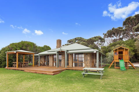 Apollo Bay Cottages - Tourism Guide 0