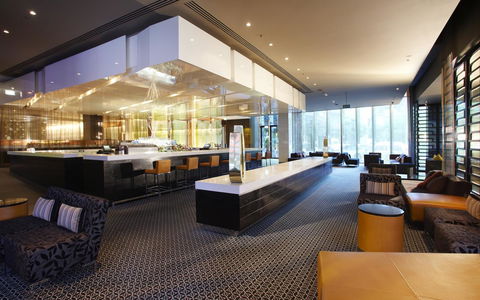 Crown Promenade Melbourne - Travel Search 11