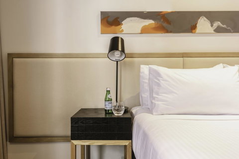 Brady Hotels Central Melbourne - Tourism Guide 18