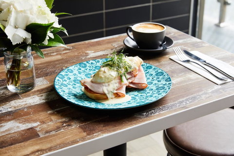Brady Hotels Central Melbourne - Tourism Guide 31
