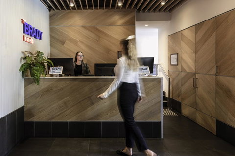 Brady Hotels Central Melbourne - Tourism Guide 12