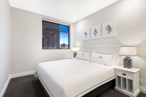 The Hamptons Apartments - St Kilda - Tourism Guide 17