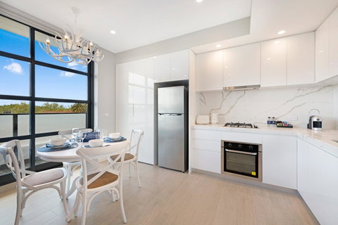 The Hamptons Apartments - St Kilda - Tourism Guide 40