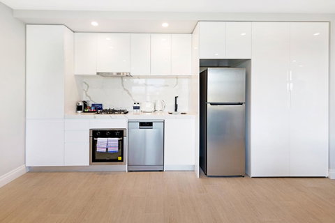 The Hamptons Apartments - St Kilda - Tourism Guide 27