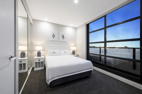 The Hamptons Apartments - St Kilda - Tourism Guide 4