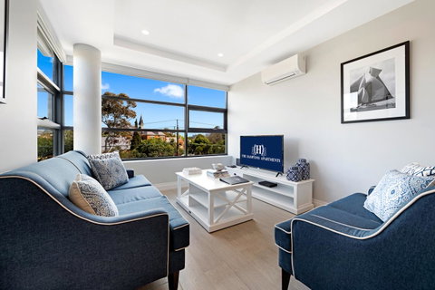 The Hamptons Apartments - St Kilda - Tourism Guide 6