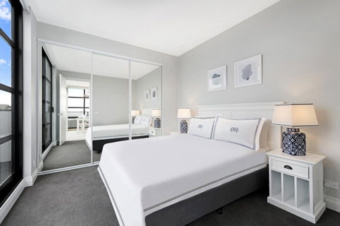 The Hamptons Apartments - St Kilda - Tourism Guide 30