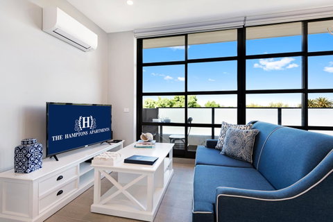 The Hamptons Apartments - St Kilda - Tourism Guide 36