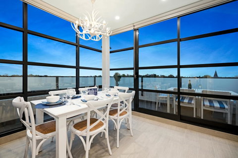 The Hamptons Apartments - St Kilda - Tourism Guide 9
