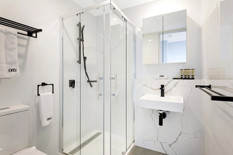 The Hamptons Apartments - St Kilda - Tourism Guide 37