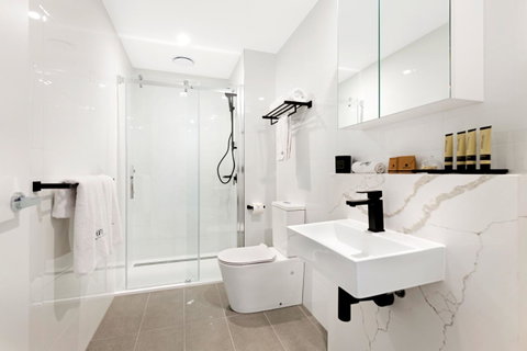 The Hamptons Apartments - St Kilda - Tourism Guide 32