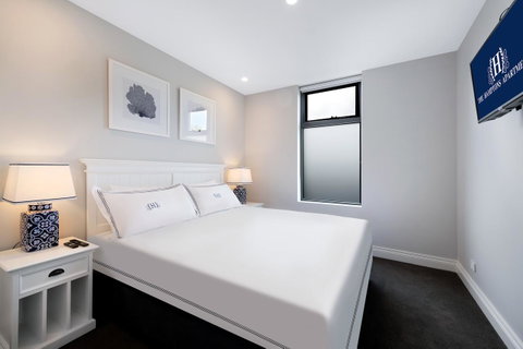 The Hamptons Apartments - St Kilda - Tourism Guide 10