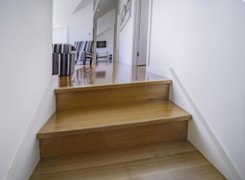 Bayview Loft - Travel Agents 23