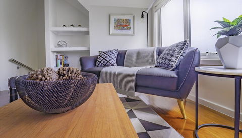 Bayview Loft - Travel Agents 0