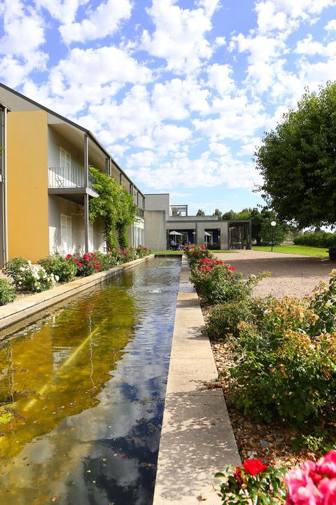 Lancemore Milawa - Tourism Guide 2