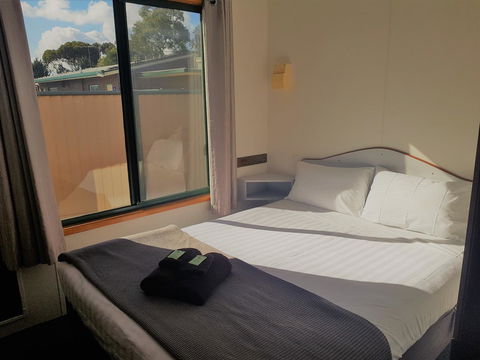 Tasman Holiday Parks - Geelong - Travel Agents 1
