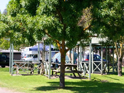 Tasman Holiday Parks - Geelong - Travel Agents 13