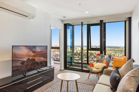 Experience Platinum Hotel Apartments - Tourism Guide 5