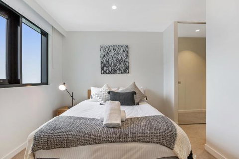 Experience Platinum Hotel Apartments - Tourism Guide 4