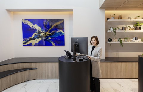 Brady Hotels Jones Lane - Tourism Guide 8