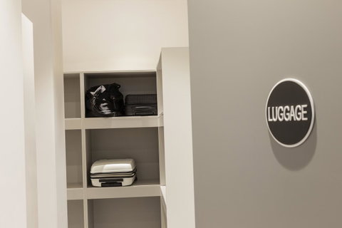 Brady Hotels Jones Lane - Tourism Guide 27
