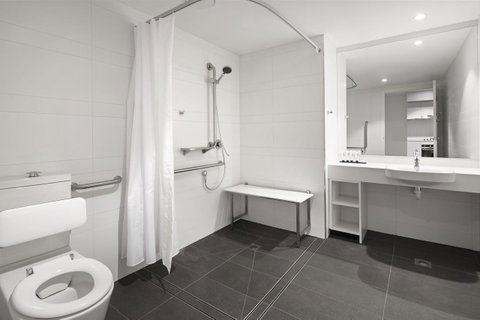 Quest St Kilda Road - Tourism Guide 2