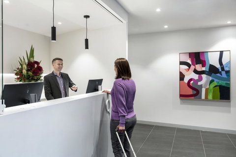 Quest St Kilda Road - Tourism Guide 8