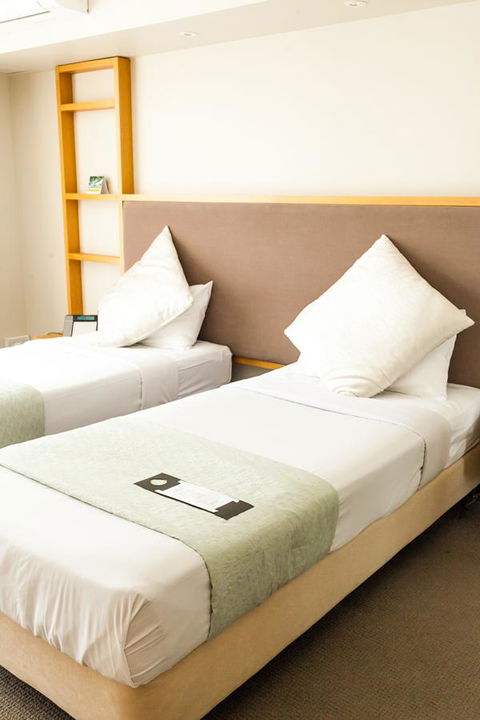 Deep Blue Hotel & Hot Springs - Travel Agents 17