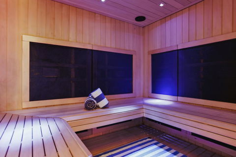 Deep Blue Hotel & Hot Springs - Travel Agents 15