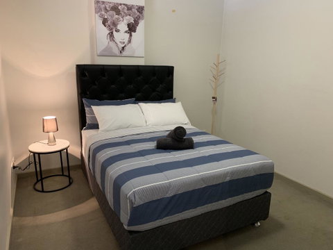 City Lifestyle Accommodation - Tourism Guide 6