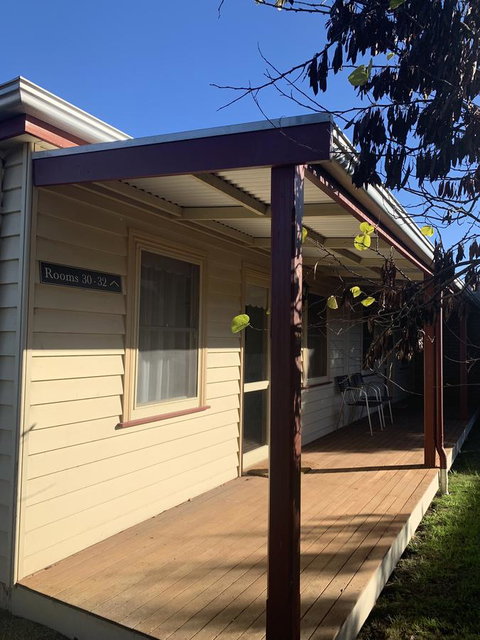 Dunkeld Studio Accommodation - Tourism Guide 3