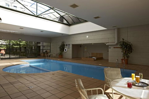 Grand Hotel Melbourne - Tourism Guide 1