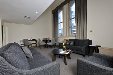 Grand Hotel Melbourne - Tourism Guide 35