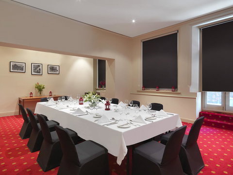Grand Hotel Melbourne - Tourism Guide 33