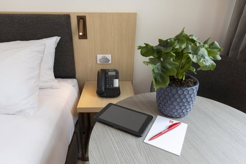 Ibis Melbourne Central - Tourism Guide 8