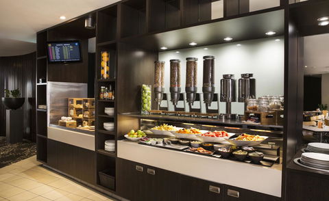 Holiday Inn Melbourne Airport, An IHG Hotel - Cruises Travel 20