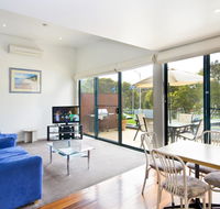 Anchorage Motel  Villas Lorne - Travel Agents