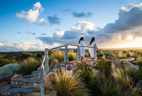 Nautique Beach House - Travel Agents 27