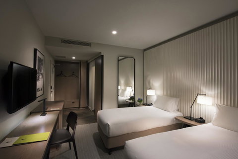 DoubleTree By Hilton Melbourne - Tourism Guide 21