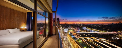DoubleTree By Hilton Melbourne - Tourism Guide 19