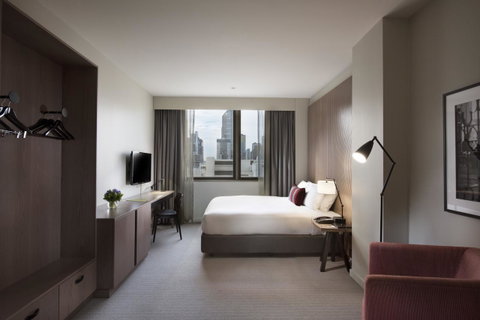DoubleTree By Hilton Melbourne - Tourism Guide 32