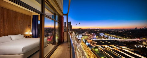 DoubleTree By Hilton Melbourne - Tourism Guide 11