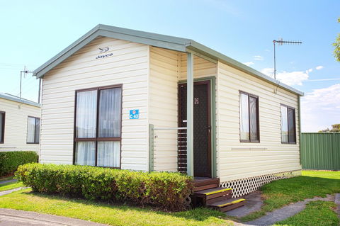 Discovery Parks - Warrnambool - Tourism Guide 25
