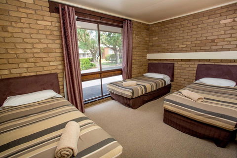 Discovery Parks - Warrnambool - Tourism Guide 14