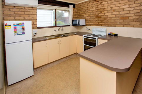 Discovery Parks - Warrnambool - Tourism Guide 10