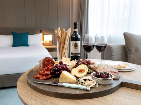Novotel Melbourne Central - Tourism Guide 9