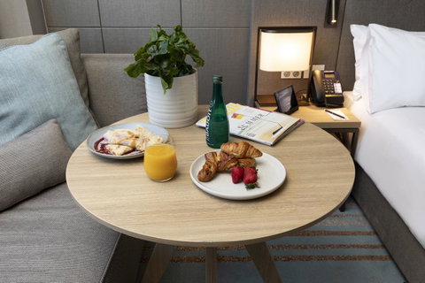 Novotel Melbourne Central - Tourism Guide 44
